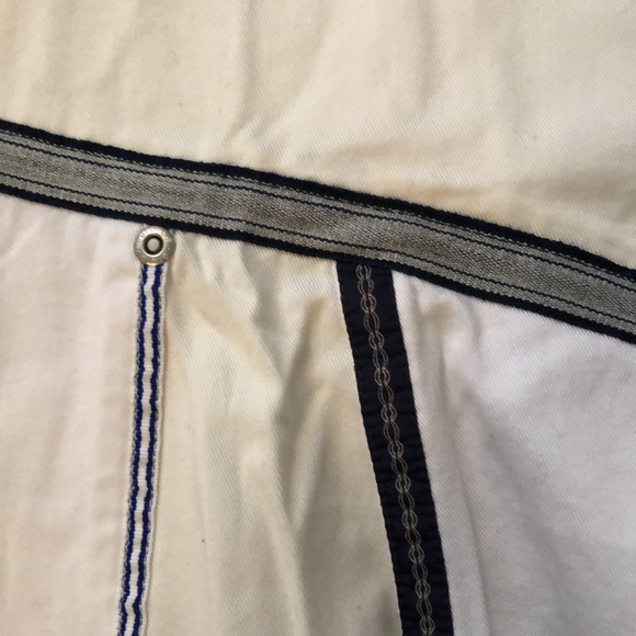 NWT original Oilily white and cream denim skirt with navy embroidery - Picture 13 of 16